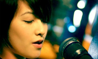 音乐爱旅行：音乐魔女-范晓萱-还原自己