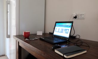 他要在生活的深海中，找到自己的乐趣