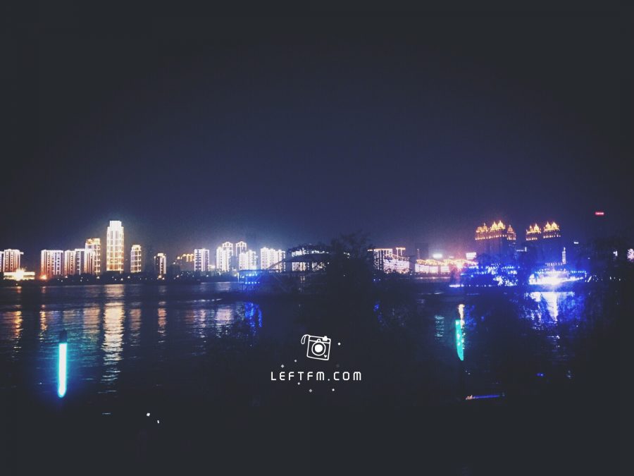 吉庆街上没有来双扬