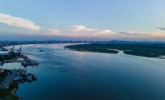密码保护：编织“黄绿丝带”，持续推进长江大保护