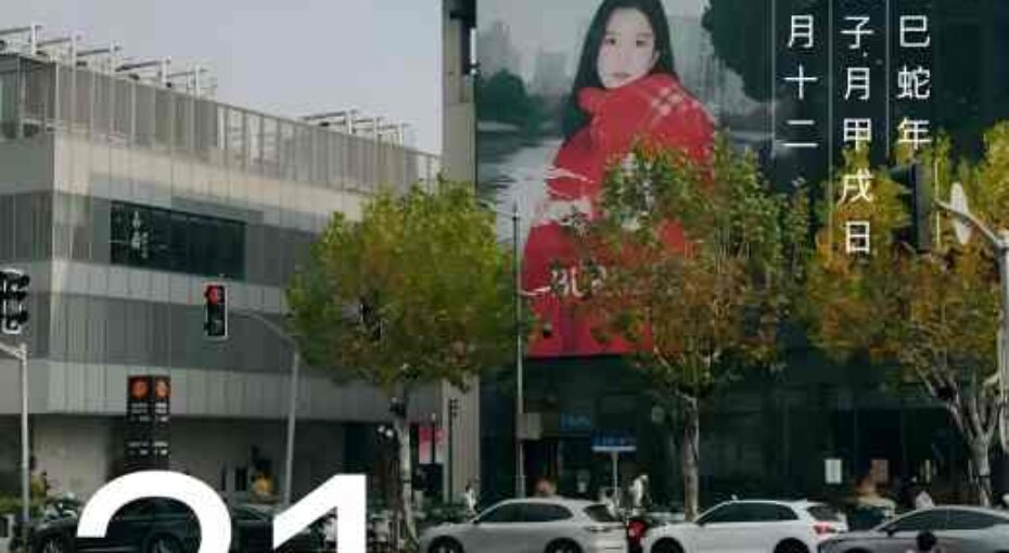 “漂亮饭”很难吃饱，出门又炫了只汉堡